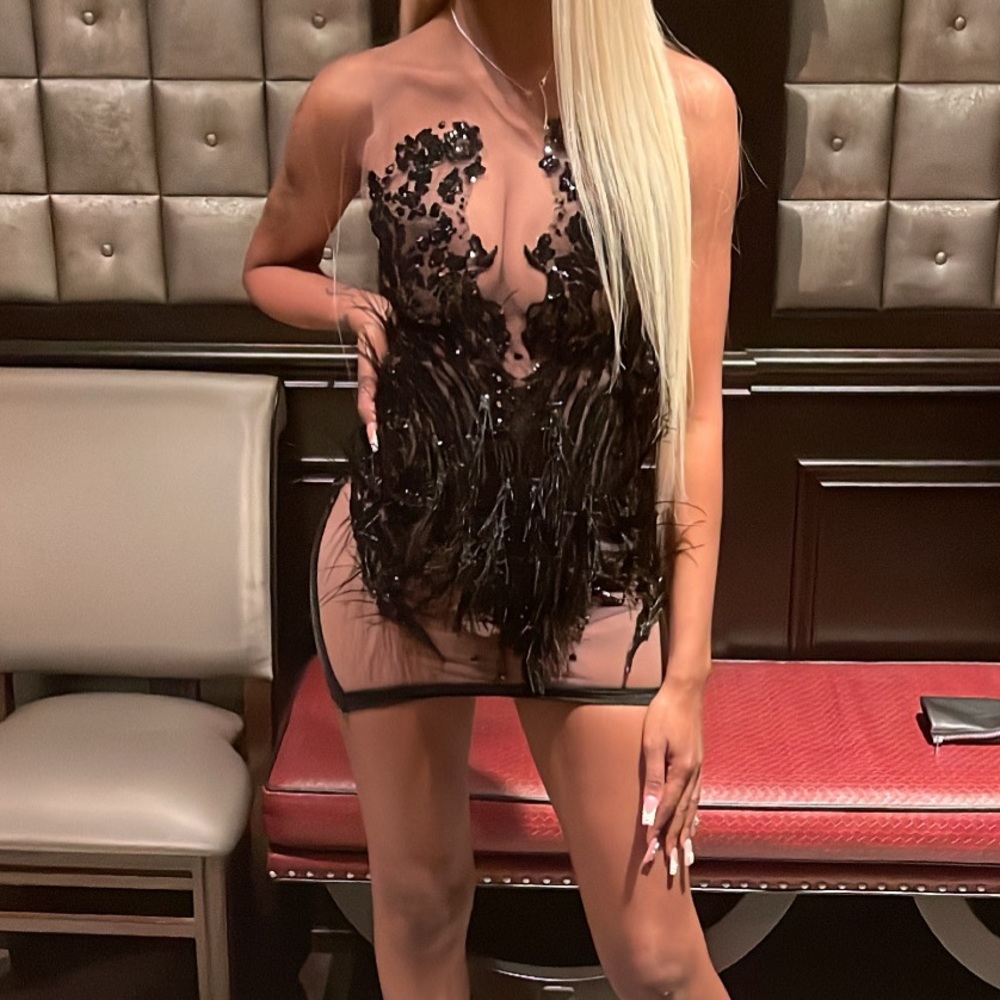 Mini dress